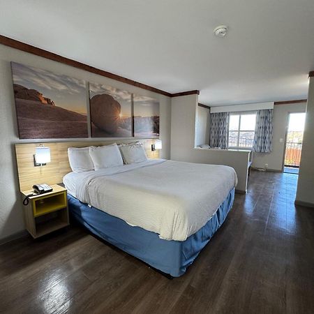 Days Inn By Wyndham Suites Fredericksburg Kültér fotó